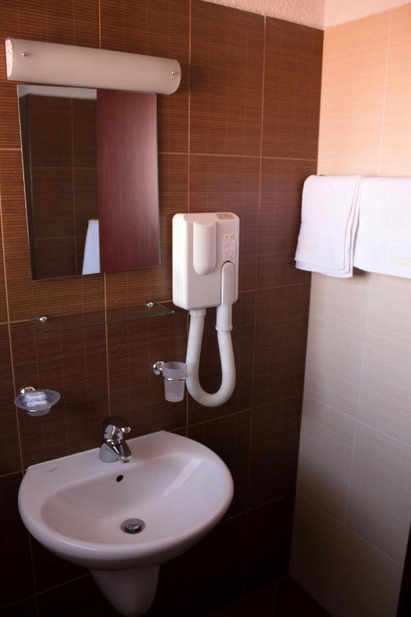 Bizev Hotel بانسكو المظهر الخارجي الصورة