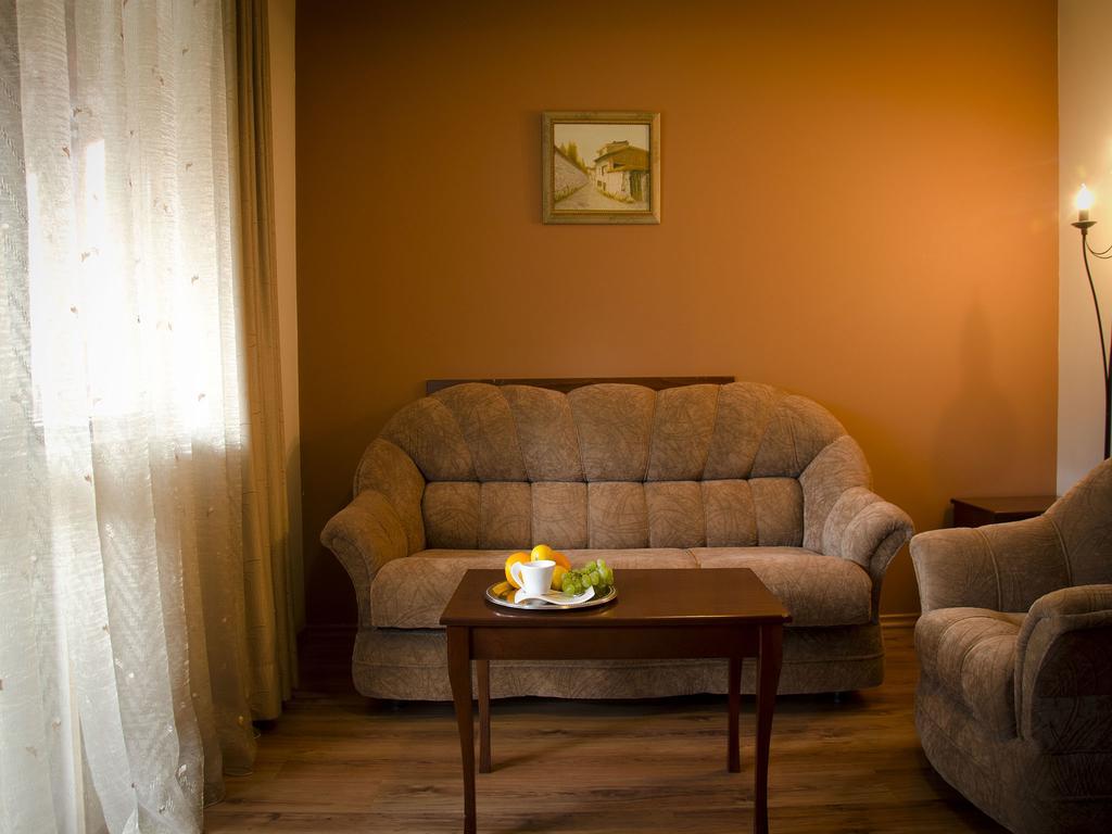 Bizev Hotel بانسكو الغرفة الصورة