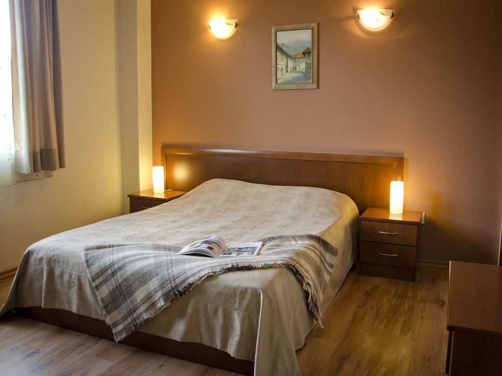 Bizev Hotel بانسكو الغرفة الصورة